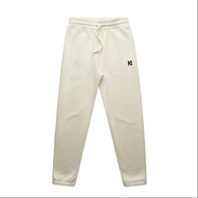 Load image into Gallery viewer, Latimar Sweatpants Womens